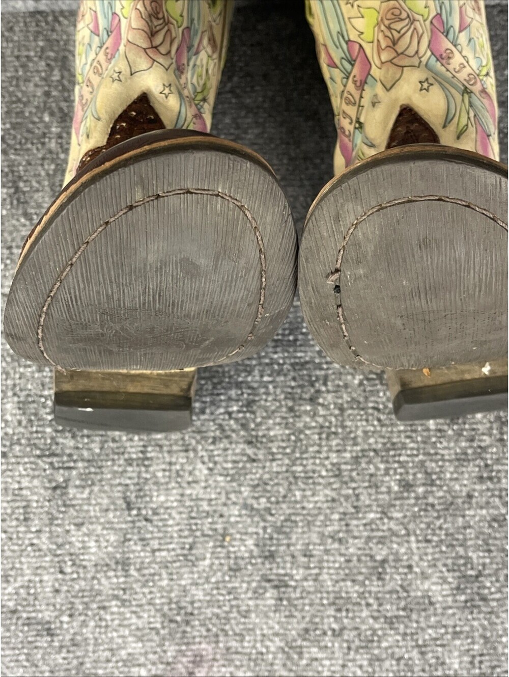 Ariat Ladies Rodeobaby Rocker Cowboy Boots Tattoo Themed Live Ride 7.5 - Picture 14 of 14